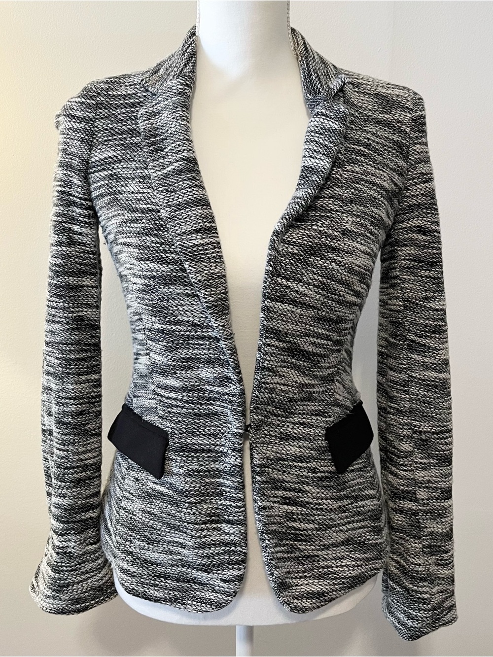Banana Republic Black & White Cotton Knit Tweed Blazer Jacket. Fully Lined. Sz 0